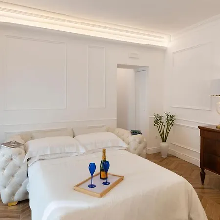 Ile Deluxe Apartment *